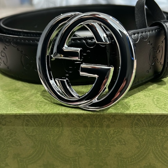 Unisex Gucci black belt with silver metal - Picture 1 of 5